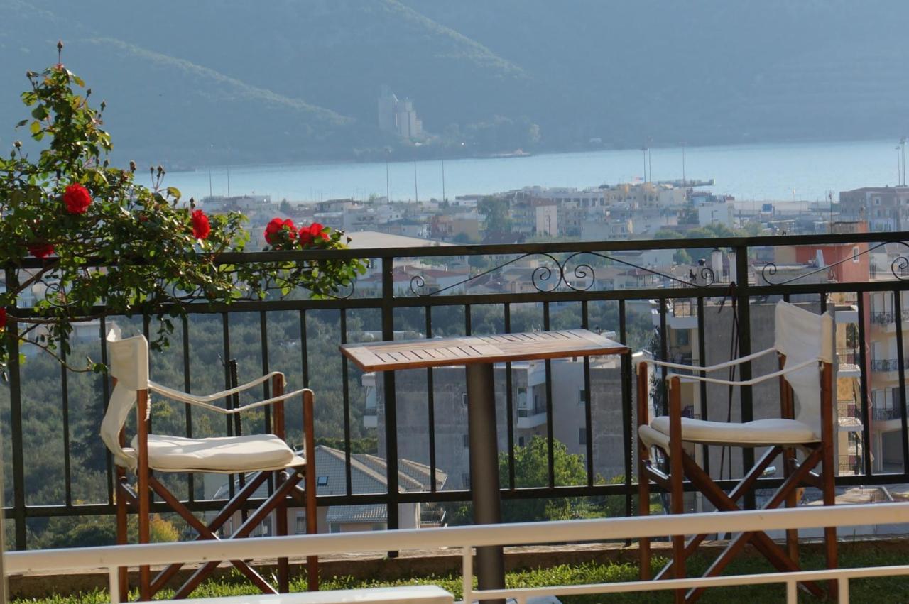 Τhe Sunny Apartments 伊古迈尼察 外观 照片