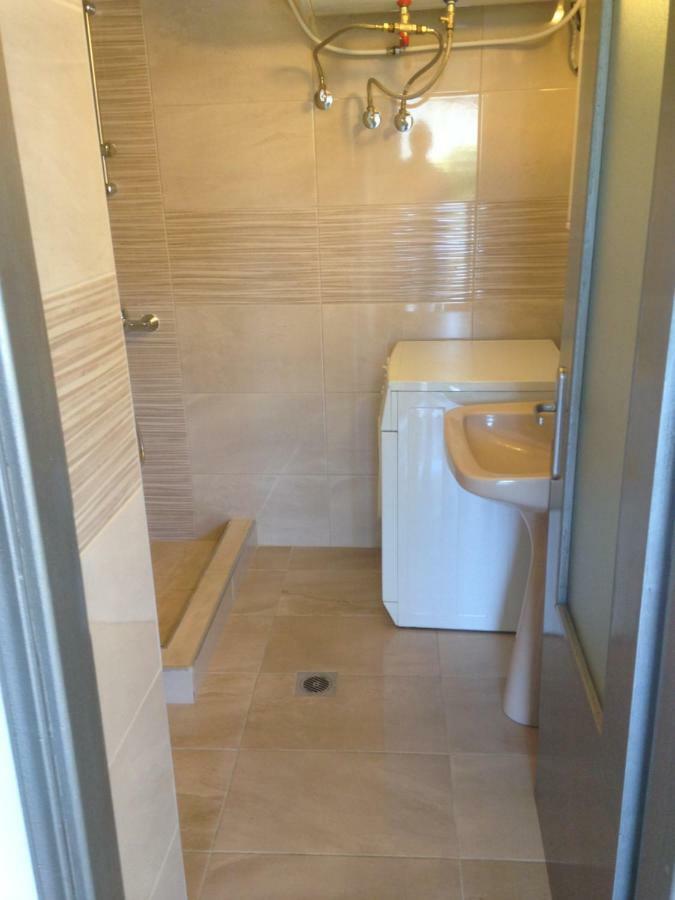 Τhe Sunny Apartments 伊古迈尼察 外观 照片